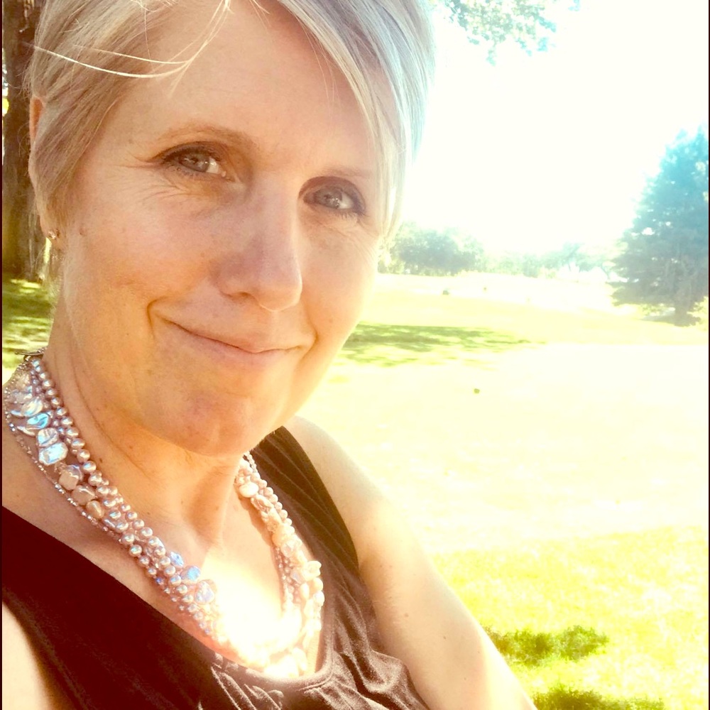 Meet your Posher, Lisa